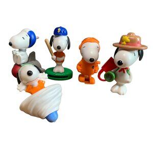 Vintage 1998 McDonalds Peanuts Snoopy Happy Meal Toys